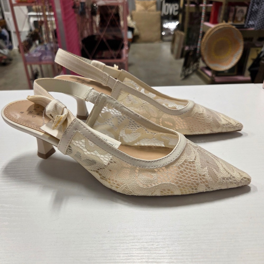 A New Day Milan Cream Lace Slingback Kitten Heel Pointed Toe Pumps Size 8 NWT